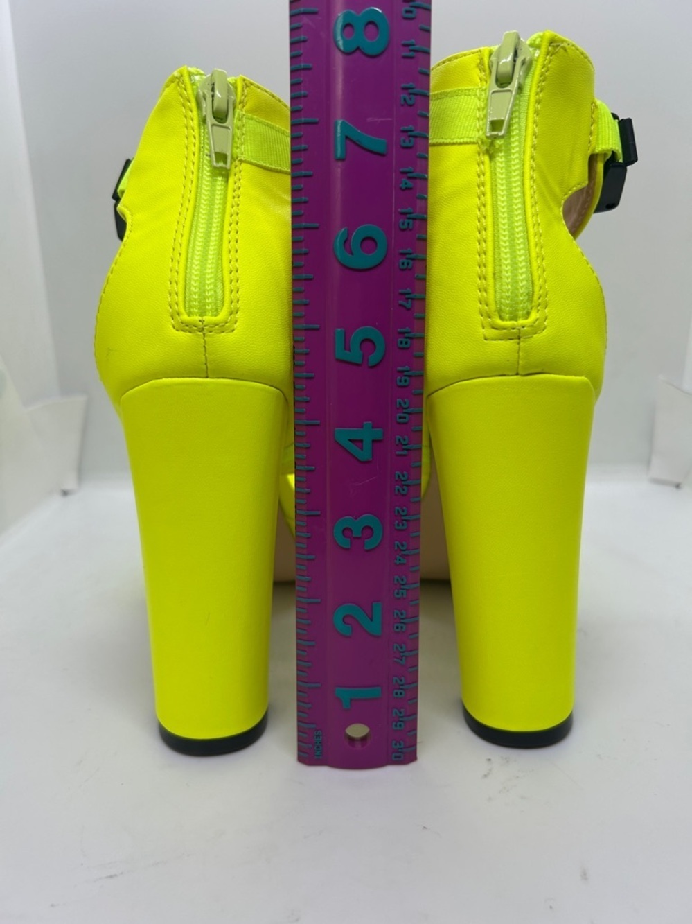 Chase + Chloe Neon yellow
platform straps shoes Size 6.5 - Picture 12 of 13
